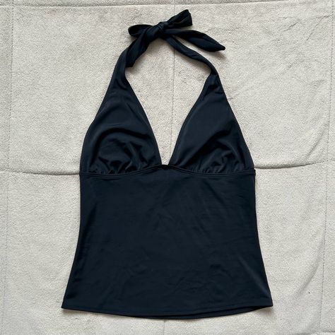 Y2k Tankini Aesthetic, Halter Top 2000s, Y2k Tops 2000s, 2000s Swimsuit, Grunge Swimsuit, Black Halter Top Outfit, Tankini Aesthetic, 2000s Grunge, Tank Top Swimsuit