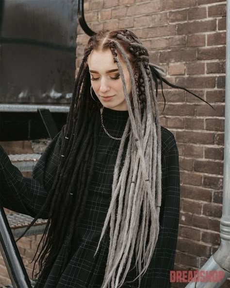 Split Hairstyles, Goth Dreadlocks, Black And White Dreads, Braid In Dreads Extensions, Grey Dreadlocks, White Dreadlocks, Grey Dreads, Colorful Dreads, Black Dreadlocks