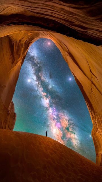 Amazing Photography Unbelievable, Moab Utah Photography, Sedona Arizona Photography, Utah Aesthetic, Trending Pictures, Unbelievable Pictures, Astro Photography, Cool Photography, Milky Way Photography