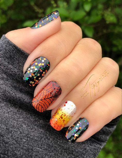 Color Street Halloween Mixed Mani, Colorstreet Halloween 2022, Colorstreet Fall 2023, Halloween Nails Color Street, Color Street Halloween 2022, Colorstreet Halloween Combos, Halloween Color Street Combos, Colorstreet Fall Combos, Color Street Halloween Combos