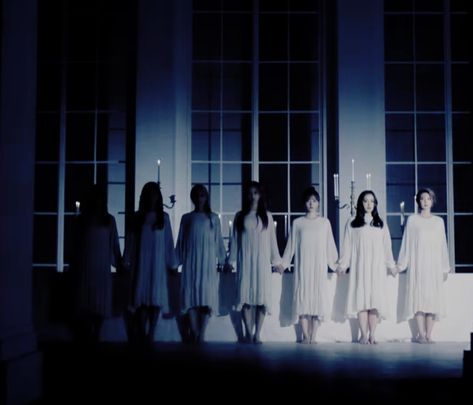 Dreamcatcher Nightmare Photoshoot, Dreamcatcher Concept Photos, Kpop Mv Aesthetic, Creepy Aesthetic, Kpop Mv, Pretty Halloween, Survival Horror Game, Concept Photos, Pretty Photos