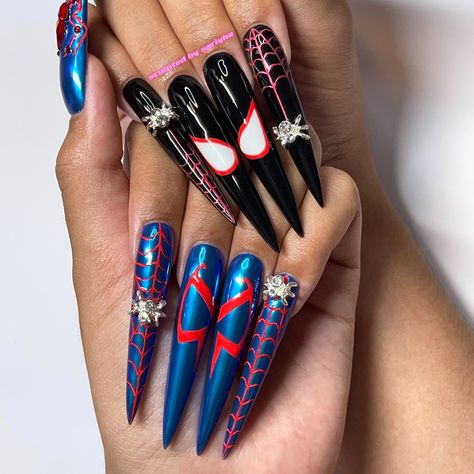 Spiderman Simple, Miles Morales Nails, Anime Nails Simple, Nails Spiderman, Marvel Nails, Character Nails, Blue Nail Art Designs, Fake Nails Designs, Miguel O Hara