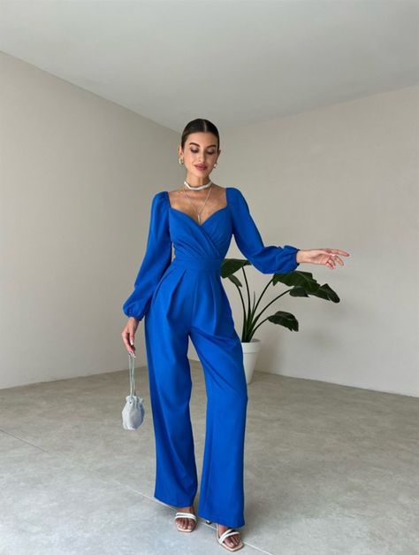 Outfits Frescos, Classy Jumpsuit, Cute Spring Nails, Festival Looks, Glam Dresses, Jumpsuit Fashion, Cafe Food, Tulum, Spring Nails