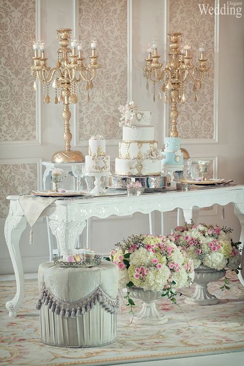 Marie Antoinette Wedding, Marie Antoinette Party, Sweet Table Wedding, Sweet Tables, Wedding Cake Table, Dekor Diy, Wedding Dessert Table, Cake Display, Dessert Tables