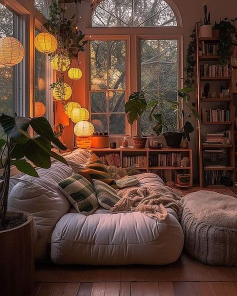 eclectic apartment Brown Aesthetic Apartment, Dark Wood Apartment Decor, Eclectic Minimalist Apartment, Dark Wood Apartment, Maximalism Apartment, Boho Apartment Aesthetic, Cozy Vintage Apartment, Eclectic Minimalist Decor, Girlie Apartment