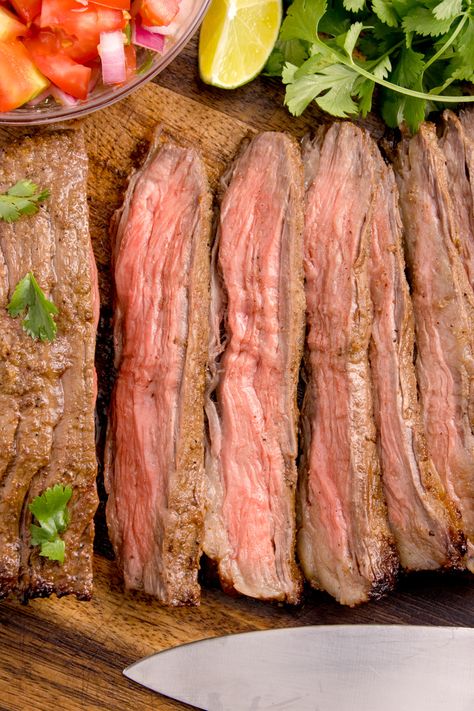 Air Fryer Skirt Steak Recipe Steak Recipes In Air Fryer, Air Fryer Skirt Steak, Steak Air Fryer Recipes, Recipes In Air Fryer, Steak Air Fryer, Steak Ranchero, Skirt Steak Recipe, Jamaican Rice, Skirt Steak Recipes