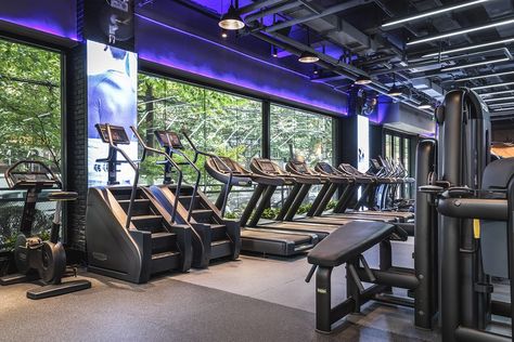 Futuristic Gym, Luxurious Gym, Fitness Design Gym, Gym Cafe, Commercial Gym Design, Futuristic Lighting, Boutique Gym, Sports Facility, Gym Center