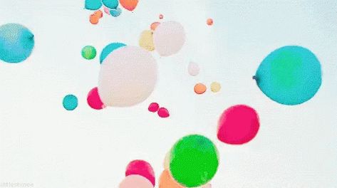 Calming Candles, Flying Balloon, Sky Gif, Kids Background, Cute Love Images, Colourful Balloons, Cartoon Background, Live Colorfully, Love Images