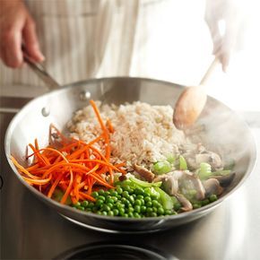 If you do a lot of stir-frying, you might want to invest in a wok, the traditional round-bottom pan used in Chinese cooking. Wok Pan Recipes, Homemade Stir Fry, Wok Recipes, Wok Cooking, Cooking Basics, Fry Pan, Delicious Dinner, Asian Dishes, Cooking Techniques