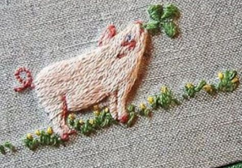 little pig embroidery Embroidery Doodles, Pig Embroidery, Herb Embroidery, Embroidered Animals, Embroidery Napkins, Animal Embroidery Designs, Cute Embroidery, Animal Embroidery, 자수 디자인