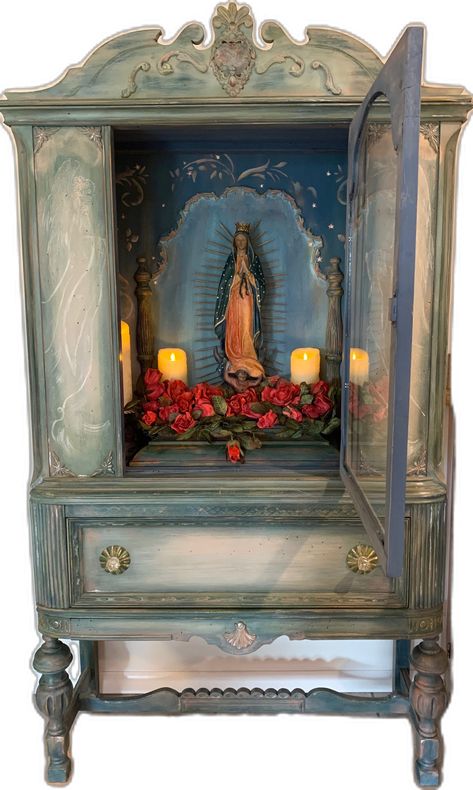 Small Shrines Ideas, Virgin Mary Alter Home Altar, Home Shrine Ideas, Virgencita Altar At Home, Mother Mary Altar, Catholic Alters For Home, Shrines And Altars Ideas, Shrine Painting, Guadalupe Altar