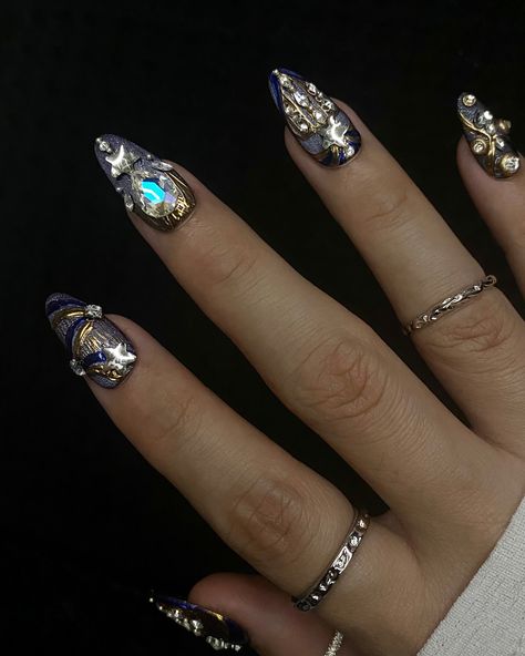 🌟💫⭐️ Press On Nails 💅 Looking pretty fire 🔥 #pressons #nailinspiration #nailinspo #nailartist #nailoftheday Nail Artist, Press On Nails, Nail Inspo, Nails Inspiration, Nails