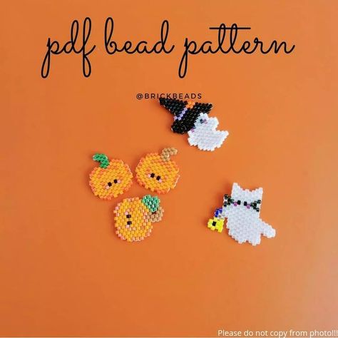 Pumpkin Bead, Halloween Beads, Beaded Cross Stitch, Beaded Crafts, Seed Bead Tutorial, Diy Halloween, Bead Loom Patterns, Beaded Animals, Perler Beads Designs