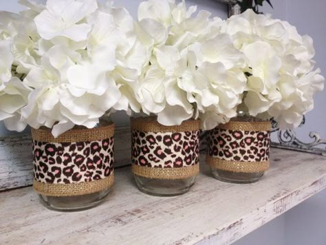 Diy Gifts Birthday, Leopard Baby Showers, Leopard Wedding, Birthday Bff, Cheetah Party, Cheetah Birthday, Leopard Print Party, Leopard Party, Animal Print Decor