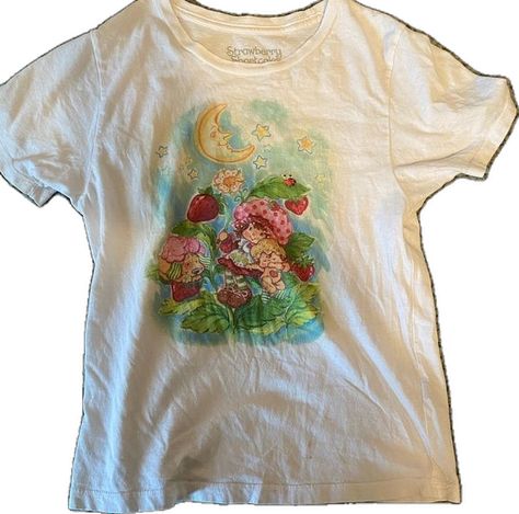 strawberry shortcake baby tee Pacsun Tops Tees, Pacsun Strawberry Shortcake, Strawberry Shortcake Shirt Vintage, Strawberry Shortcake Clothes Aesthetic, Graphic Tees Thrift, Strawberry Shortcake Tshirt, Strawberry Shortcake Fashion, Strawberry Shortcake Aesthetic Outfit, Strawberry Shortcake Clothes