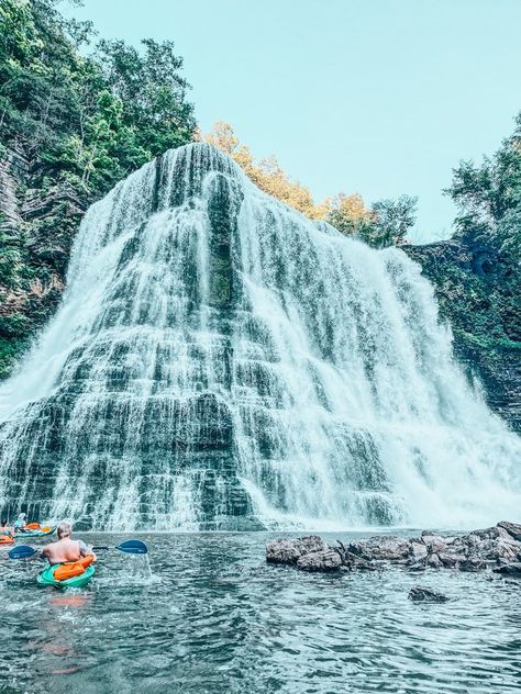 Waterfalls in Tennessee – 6 of the Best to Explore All Year Asheville Hiking, Things To Do In Gatlinburg, Gatlinburg Tennessee Vacation, Tennessee Waterfalls, Smokey Mountains National Park, Tennessee Road Trip, Smokey Mountains Vacation, Mountains Vacation, Gatlinburg Vacation