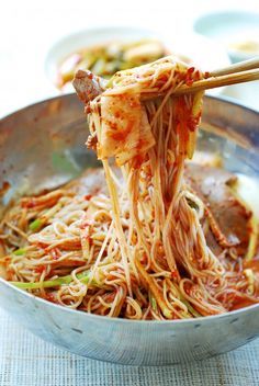 Bibim Naengmyeon (Spicy cold noodles) Vegan Naengmyeon, Bibim Naengmyeon, Spicy Cold Noodles, Radish Kimchi, South Korean Food, Cold Noodles, Korean Cooking, Korean Recipes, Potato Starch