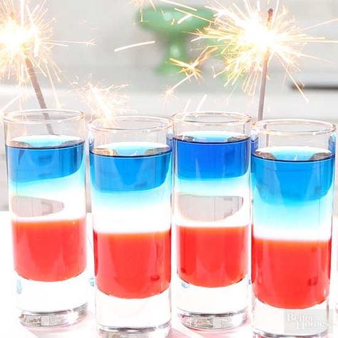 . Bomb Pop Shot, Layered Shots, Patriotic Drinks, Fourth Of July Drinks, White Shots, Patriotic Cocktails, 4th Of July Cocktails, Summer Vodka Cocktails, Ice Cream Shake