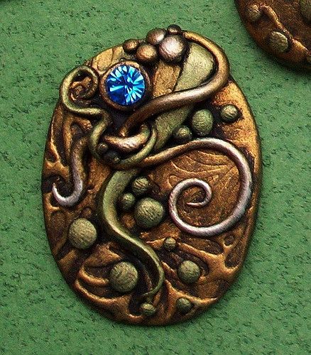 Diy Clay Necklace, Copper Electroforming, Polymer Clay Embroidery, Sculpey Clay, Green With Blue, Clay Jewellery, Clay Ornaments, Gold And Green, Clay Art Projects