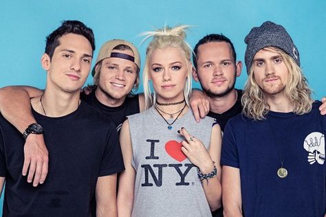 Tonight Alive Jenna, Jenna Mcdougall, Tonight Alive, Mayday Parade, Panic! At The Disco, A Day To Remember, Black Veil Brides, Pierce The Veil, I Love Music