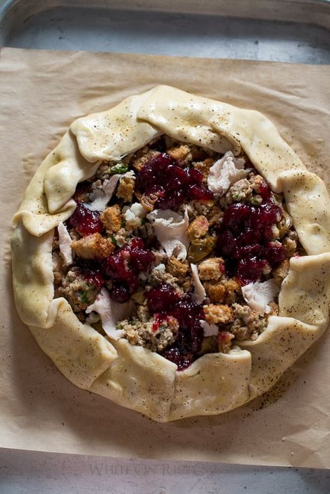 Thanksgiving Galette, Recipe With Turkey, Leftover Pie, Leftover Thanksgiving, Thanksgiving Leftover, Thanksgiving Leftover Recipes, Galette Recipe, Leftover Turkey Recipes, Savory Tart