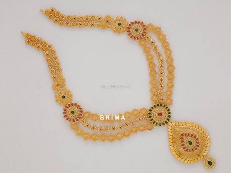 Photo By Bhima Jewellers - Jewellery Bhima Jewellers, Tamil Selvi, Stylish Gold Earrings, Engagement Ring Non Traditional, Kerala Jewellery, Necklace Women Gold, Women Gold Chain, Gold Jewelry Prom, Indian Wedding Jewelry Sets