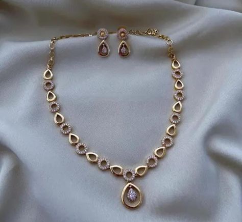 Rs650 free ship...cash on delivery available... more options Unique Gold Set Design, Simple Bridal Necklace Gold, Light Jewellery Designs, Gold Necklace Design Indian, Jewelry Set Design Simple, Modern Jewelry Design Necklace Gold, Necklace Designs Gold Indian Simple Wedding Jewelry, Diamond And Gold Necklace, Gold Simple Necklace Designs