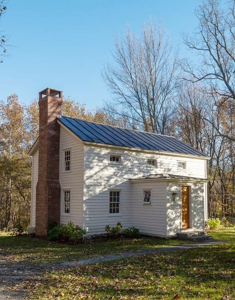 How a 19th-Century Workman’s Cottage Became a Family Home - The New York Times Clapboard House, Cottage Images, Build Inspiration, Cottage Inspiration, Fish House, Pine Floors, Open Living Room, British Countryside, Built In Cabinets