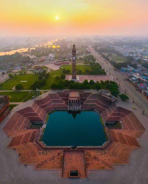 India Photography, Clock Tower, Uttar Pradesh, Incredible India, Best Places To Travel, Magazine Design, Places To Travel, City Photo, Places To Visit