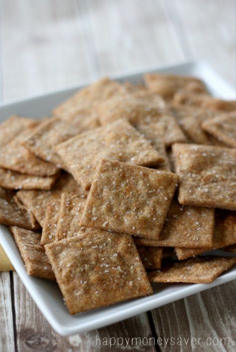 Homemade Wheat Crackers, Wheat Crackers Recipe, Homemade Crackers Recipe, Make Your Own Crackers, Whole Wheat Crackers, Savoury Crackers, Wheat Crackers, Wheat Thins, Savoury Biscuits