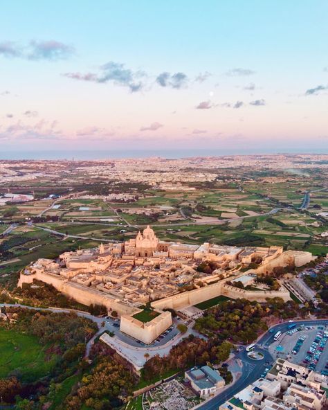 Mdina, Malta @wayoutofoffice Malta Mdina, Mdina Malta, Bucket List Holidays, Malta Beaches, Malta Valletta, Malta Island, Malta Travel, Lake Beach, The Number 1