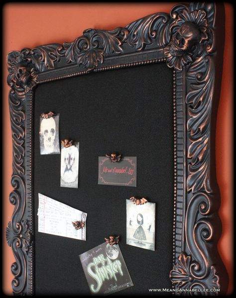 DIY Baroque Gothic Upholstered Skull Memo Board | Goth Home Decor | Ruby Rub 'n Buff | www.MeandAnnabelLee.com Gothic Diy, Goth Diy, Gothic Crafts, Creepy Crafts, Diy Gothic, Gothic Kitchen, Victorian Fabric, Interior Room Decoration, Goth Bedroom