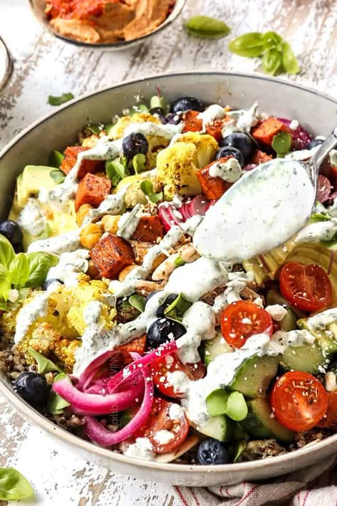 Salad With Dressing, Mediterranean Rice, Rice Bowls Healthy, Mediterranean Bowls, Mediterranean Diet Food List, Mediterranean Recipes Healthy, Mediterranean Diet Recipes Dinners, Bowls Recipes, Bowl Meals