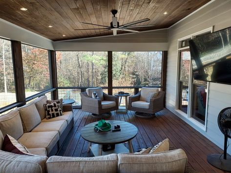 Entertainment Porch Ideas, 4 Season Deck Ideas, Screened In Porch Add On, Patio Ideas Screened In, Screened Outdoor Patio Ideas, Covered Back Deck Ideas Screened Porches, Living Room To Deck Transition, Back Patio Screened In, Screened In Porch Living Room