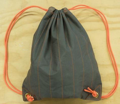 Sew a Durable Drawstring Bag Drawstring Backpack Pattern, Drawstring Backpack Tutorial, Diy Backpack Pattern, Drawstring Bag Tutorials, Backpack Pattern Sewing, Drawstring Bag Pattern, Diy Backpack, Crafting Tools, Backpack Pattern