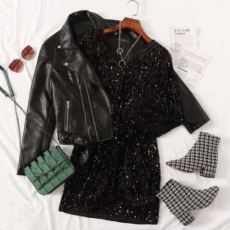 Outfit Ideas From Shein, Halter Backless Dress, Sequin Bodycon Dress, Fashion Tops Blouse, Shein Dress, Printed Bodycon Dress, Tops Blouse, Selling Clothes, Looks Chic