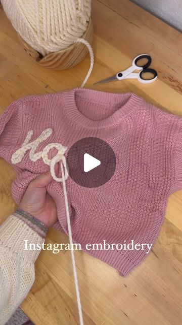 Yarn Stitching On Fabric, Diy Chenille Yarn Letter Sweatshirt, How To Do Embroidery, Yarn Embroidery On Sweater, Embroidery With Yarn, Hand Embroidery Sweater, Sweater Embroidery Ideas, Embroidered Sweatshirt Diy, Embroidery Sweater Diy