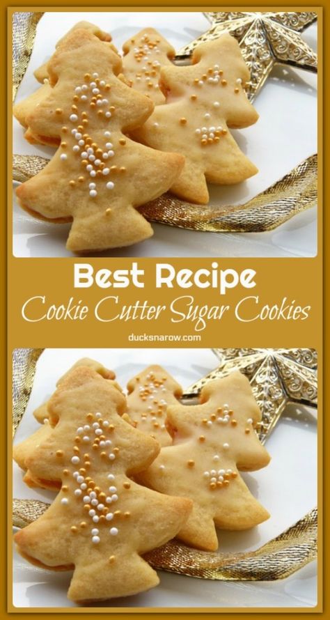 cut-out tree shaped sugar cookies Rolled Sugar Cookie Recipe, Easy Dough, Best Holiday Cookies, Rolled Sugar Cookies, Spritz Cookies, Classic Recipes, Clam Recipes, Roll Cookies, Delicious Cookies