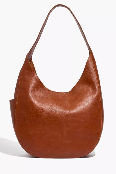 The Updated 2021 Tote That Will Actually Make You Want to Go to Work Madewell Tote, Madewell Bags, Hobo Tote Bag, Capsule Wardrobe Essentials, Leather Industry, Spring Capsule Wardrobe, Brown Leather Bag, Trending Handbag, Chatelaine