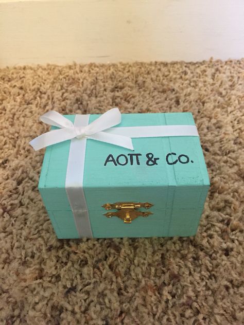 Tiffany themed sorority pin box Sorority Badge Box Ideas, Sorority Pin Box Ideas, Sorority Pin Box, Badge Box, Sorority Pins, Phi Sigma Rho, Big Little Basket, Big Little Ideas, Pin Box