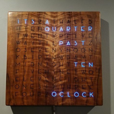 Word Clock, Laser Cut Wood Crafts, Wood Crafting Tools, Wooden Words, Cool Clocks, Diy Clock, Wooden Clock, Walnut Veneer, Cool Diy Projects