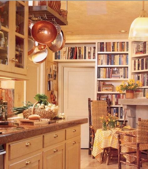 Wonderful kitchen library with plenty of shelves for a great collection of cookbooks. Nook With Shelves, Library Love, Kitchen Library, Kitchen Bookshelf, 90s Home, Kitchen Fireplace, Kitchen Nook, Home Libraries, Favorite Kitchen