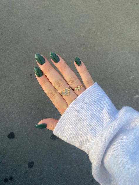 fall nail inspo, green, green nails, almond nails, preppy nails, aesthetic nail inspo Short Green Almond Acrylic Nails, Mail Inspo Almond Simple, Sage Green Almond Shaped Nails, Green Hoco Nails Short, March Nail Inspo Almond, Green Nails Asthetics, Dip Nails No Tips, Deep Green Almond Nails, Cute Short Almond Acrylic Nails Simple