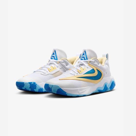 Check this out! ⚡ Nike by Miliakere Werz https://www.shopper.com/p/ldAg Basketball Shoes Jordan, Giannis Shoes, Cool Basketball Shoes, Basketball Shoes Women's, Vball Shoes, Vb Shoes, Mens Volleyball Shoes, Zapatillas Nike Basketball, Cheap Volleyball Shoes