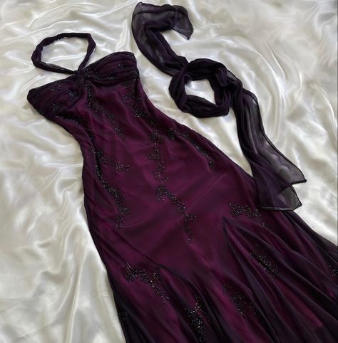 Black And Purple Prom Dress, Hp Outfits, Moda Hippie, 80s Prom Dress, Beaded Scarf, Prom Ideas, Chiffon Overlay, Prom Dress Inspiration, Multi Dress