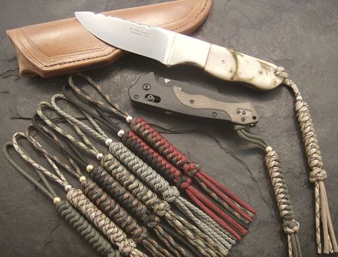 Paracord Uses, Lanyard Knot, Lanyard Ideas, Cord Projects, Paracord Knife, Knife Lanyard, Cool Pocket Knives, Diy Lanyard, Paracord Crafts