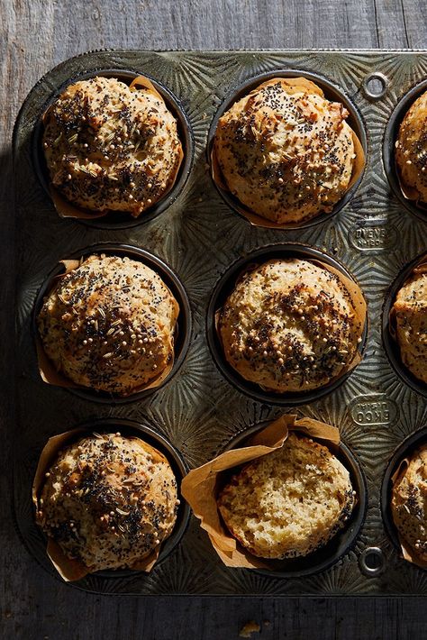 These savory muffins, made with rye flour, include a hint of crunch from dried onions and seeds, making an interesting change from typical sweeter breakfast fare. Rye Muffins, Cranberry Walnut Muffins, Granola Muffins, Bread Toppings, King Arthur Baking, Savory Muffins, King Food, Rye Flour, Gluten Free Banana