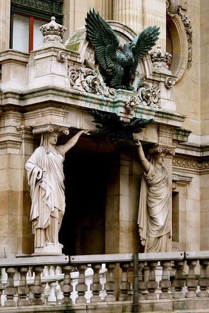 Architecture Parisienne Oval Windows, Architecture Pictures, Paris Opera House, Architecture Antique, Opera Garnier, Parisian Architecture, Paris Architecture, Awesome Architecture, Architecture Ideas