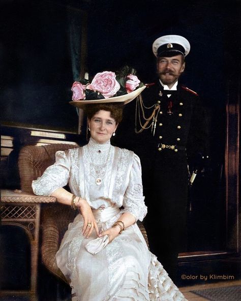 History in Color on Instagram: “Nicholas II of Russia, and his wife, Empress Alexandra Feodorovna, photographed smiling while on board the Imperial Yacht Standart at…” Empress Alexandra Feodorovna, Empress Alexandra, Familia Romanov, Romanov Sisters, Nicolas Ii, Moscow Kremlin, Grand Duchess Olga, House Of Romanov, Alexandra Feodorovna