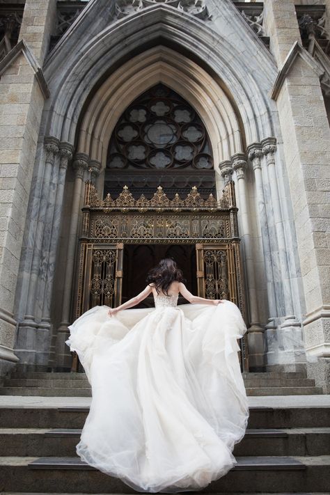 Galia Lahav Wedding Dress, Fairytale Aesthetic, Cricut Wedding, Castle Aesthetic, European Wedding, Catholic Wedding, Bridal Portrait, Castle Wedding, Wedding Photography And Videography